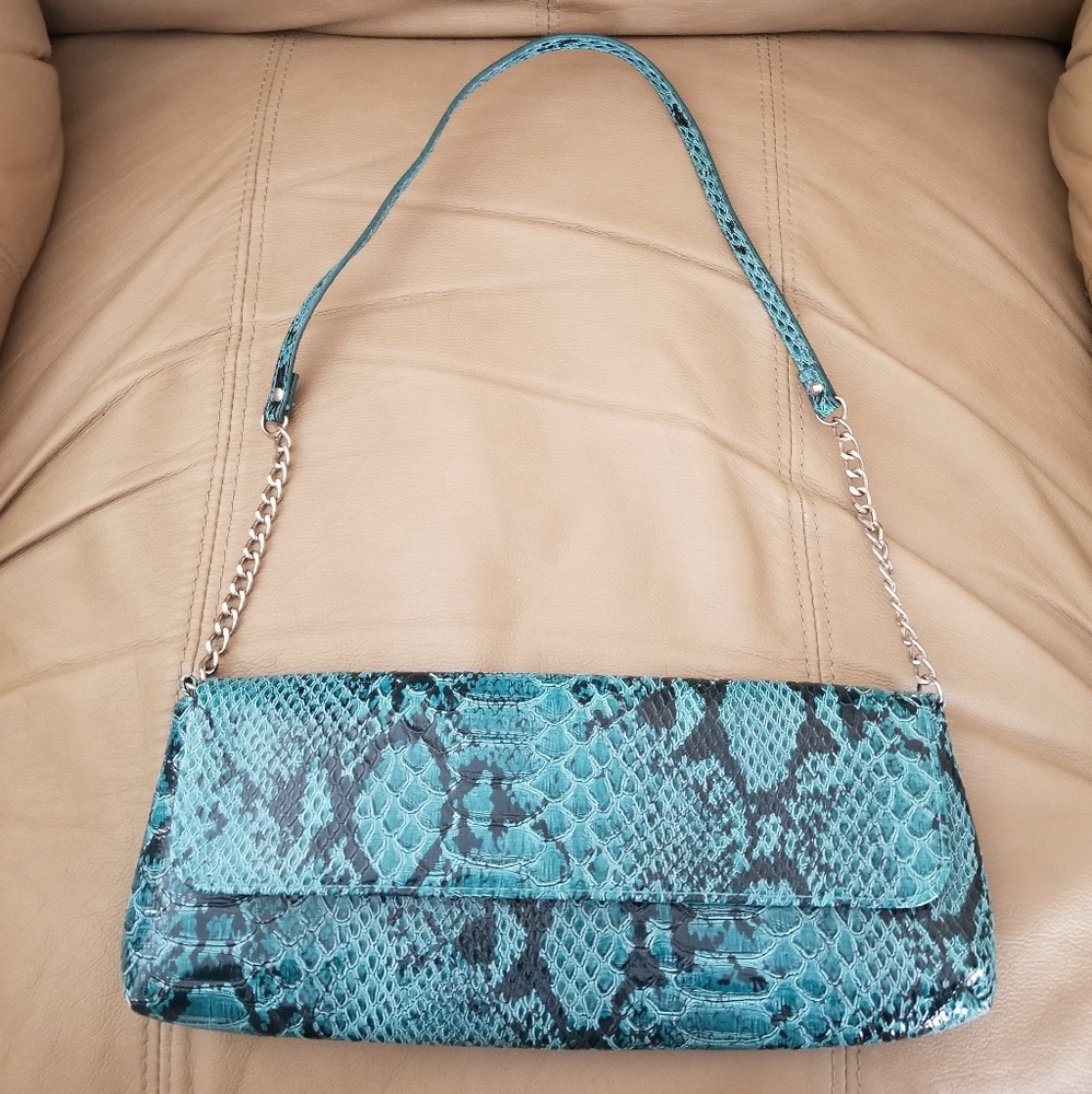 Bonita BagsTeal Vinyl Snakeskin Bag / Clutch